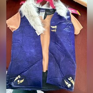 Zombies 2 girl! Purple Faux Fur Vest with Orange Shirt!!! Brand new